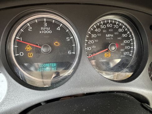 Used 2007 Chevrolet Tahoe LTZ w/ LTZ Preferred Equipment Group image 34