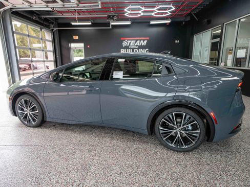 New 2026 Toyota Prius XLE image 2