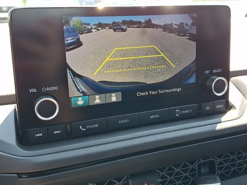 Used 2023 Honda Accord EX image 19