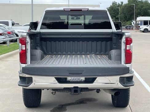 Used 2022 Chevrolet Silverado 2500 LT w/ Texas Edition AWD/4WD image 30