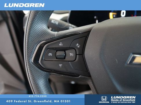Used 2025 Chevrolet TrailBlazer LT AWD/4WD image 19