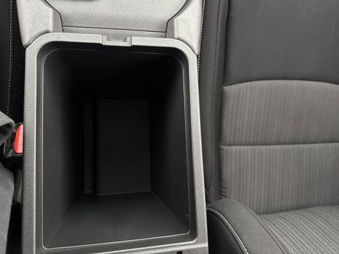 Used 2021 Nissan Sentra SV image 35