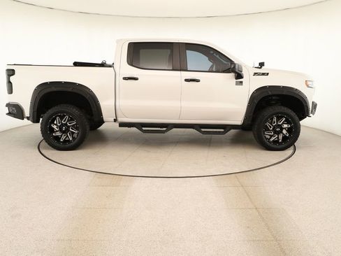Used 2019 Chevrolet Silverado 1500 RST AWD/4WD image 8