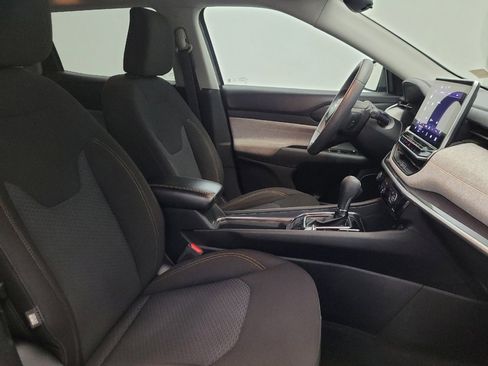 Used 2022 Jeep Compass Sport image 21