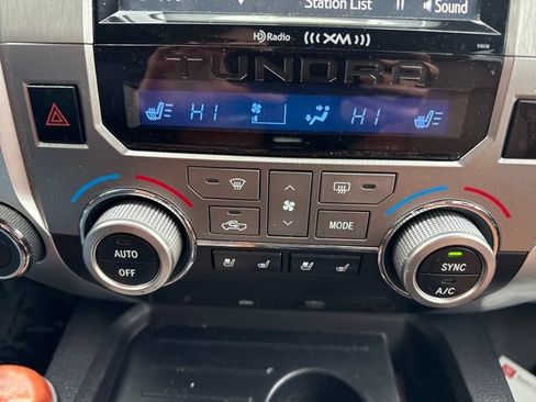 Used 2018 Toyota Tundra 1794 Edition image 31