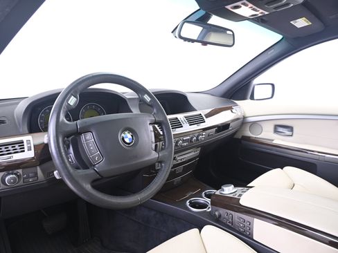 Used 2007 BMW 750Li RWD image 27