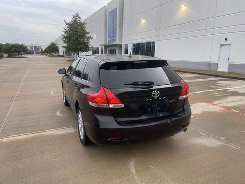 Used 2011 Toyota Venza FWD image 5