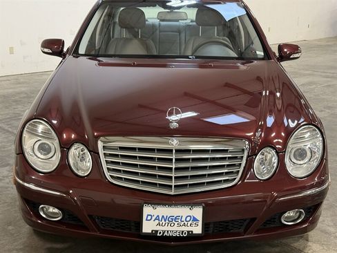 Used 2008 Mercedes-Benz E 320 BlueTEC Sedan image 9