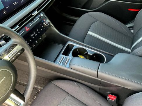 Used 2024 Hyundai Sonata SEL AWD/4WD image 9