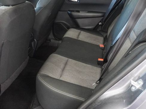 Used 2025 Nissan Rogue SV FWD image 10