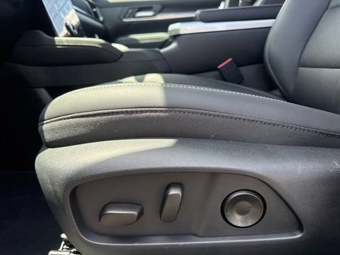 New 2026 GMC Terrain Elevation w/ Elevation Premium Package AWD/4WD image 14