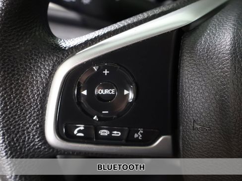 Used 2019 Honda CR-V LX image 4