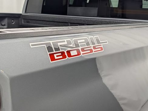 New 2026 Chevrolet Silverado 1500 LT Trail Boss w/ LT Trail Boss Premium Package AWD/4WD image 6