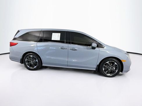 Used 2024 Honda Odyssey Elite image 11