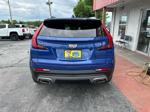 Used 2023 Cadillac XT4 Premium Luxury FWD image 7