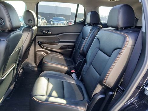 Used 2022 GMC Acadia AT4 image 11