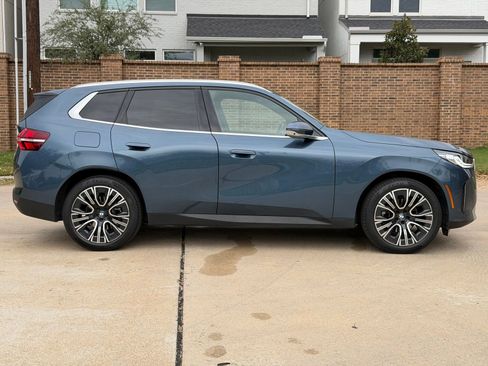 Used 2025 BMW X3 xDrive30i w/ Premium Package image 12