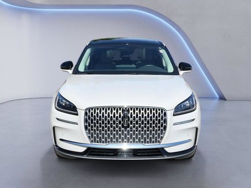 Certified 2024 Lincoln Corsair AWD w/ Equipment Group 101A image 10