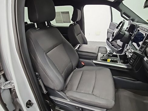 Used 2022 Ford F150 XLT w/ Equipment Group 302A High image 41