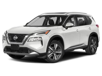 Used 2022 Nissan Rogue Platinum w/ Head-Up Display Package