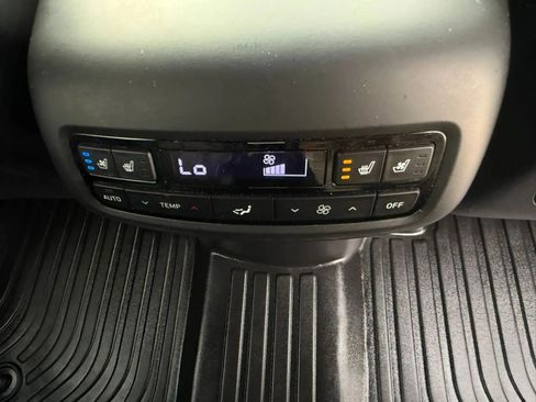Used 2020 Hyundai Palisade Limited FWD image 52