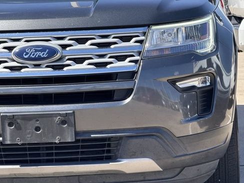 Used 2019 Ford Explorer XLT w/ Equipment Group 201A AWD/4WD image 9
