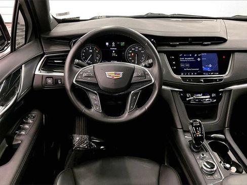 Used 2023 Cadillac XT5 Premium Luxury w/ Technology Package image 5