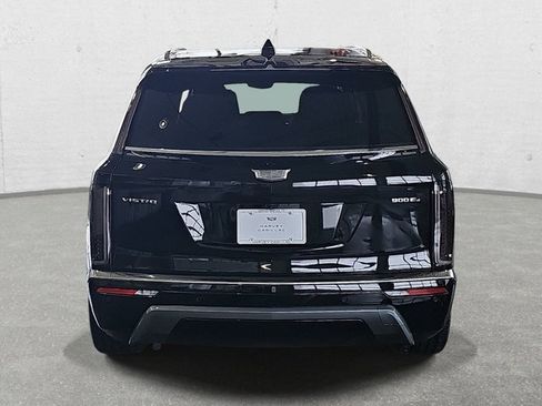 New 2026 Cadillac Vistiq Luxury image 6