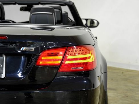 Used 2011 BMW M3 Convertible RWD image 46