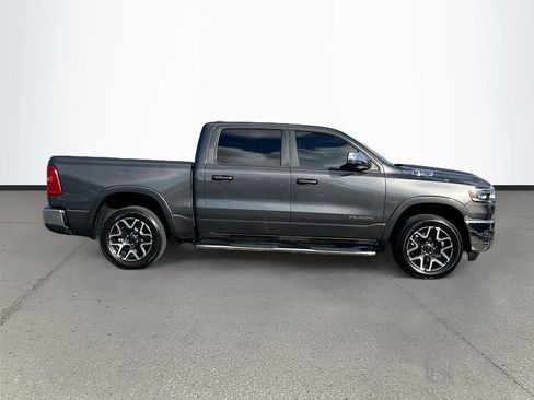 Used 2025 RAM 1500 Laramie AWD/4WD image 8