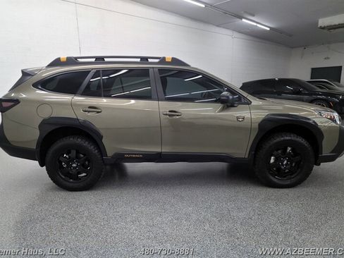 Used 2025 Subaru Outback Wilderness AWD/4WD image 16
