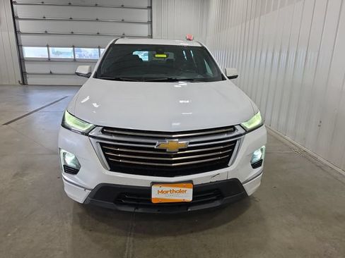 Used 2022 Chevrolet Traverse High Country AWD/4WD image 3