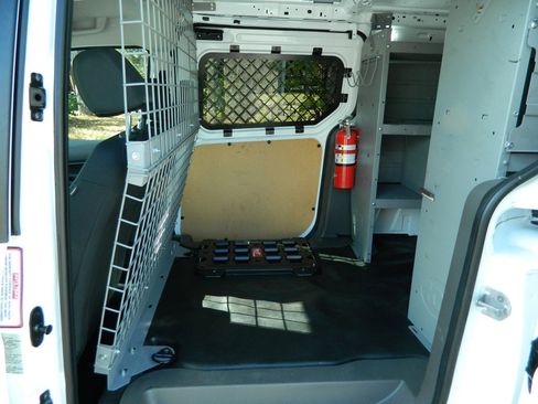 Used 2021 Ford Transit Connect XL image 12