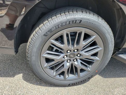 New 2026 Ford Expedition Max Platinum AWD/4WD image 6