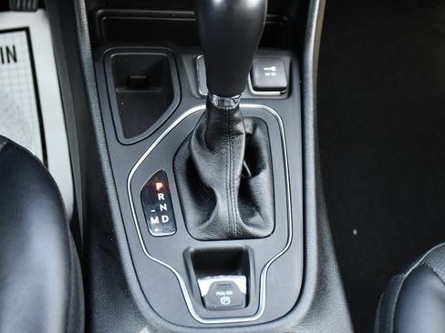 Used 2022 Jeep Cherokee Latitude Lux image 29