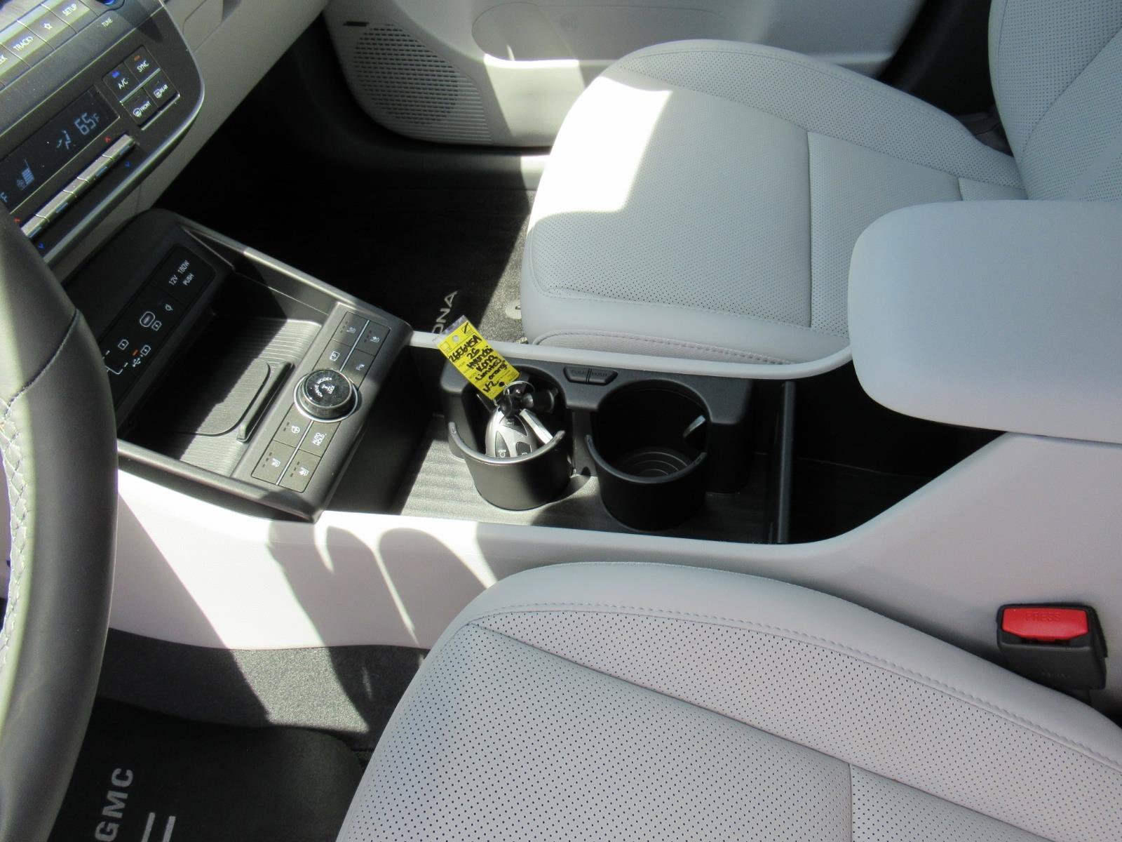 Used 2026 Hyundai Kona Limited AWD/4WD image 19