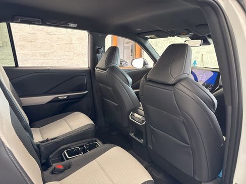 New 2026 Lexus TX 500h AWD image 44