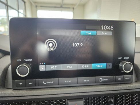 Used 2024 Honda CR-V LX image 23