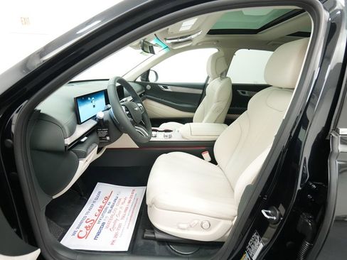 New 2026 Genesis GV80 2.5T Select AWD/4WD image 15