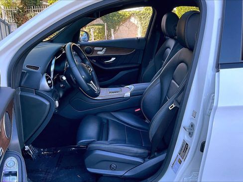 Used 2021 Mercedes-Benz GLC 300 4MATIC Coupe image 7