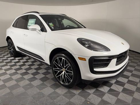 New 2026 Porsche Macan image 10