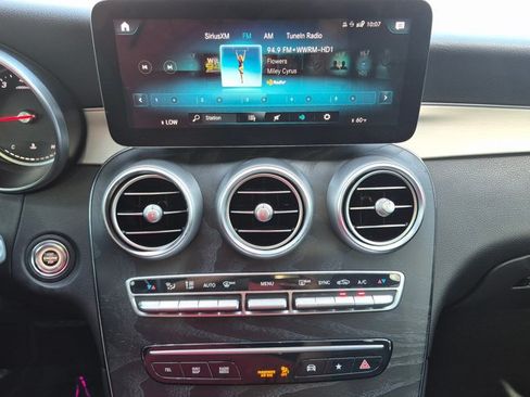 Used 2021 Mercedes-Benz GLC 300 4MATIC image 13
