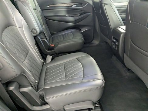 Used 2023 Buick Enclave Avenir w/ Avenir Technology Package image 33