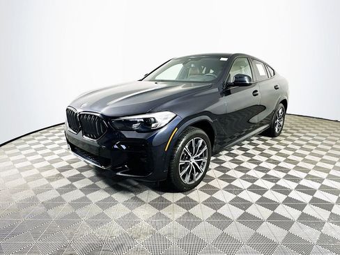 Used 2022 BMW X6 M50i w/ Premium Package image 4