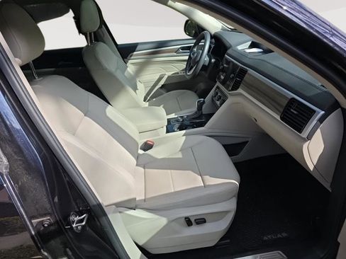 Certified 2023 Volkswagen Atlas SEL AWD/4WD image 5