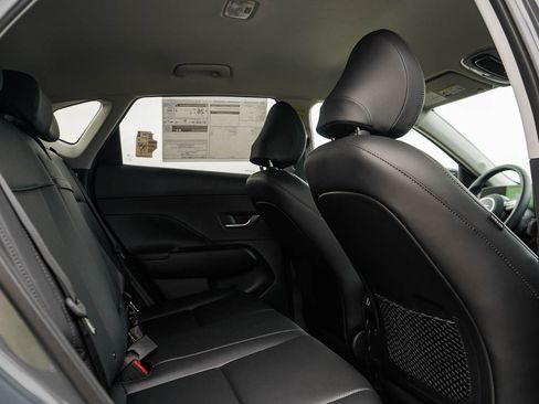 New 2026 Hyundai Kona SEL Premium image 11