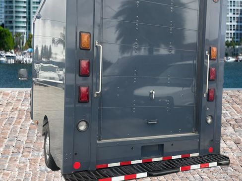 Used 2022 RAM ProMaster 3500 w/ Fleet Safety Group FWD image 22