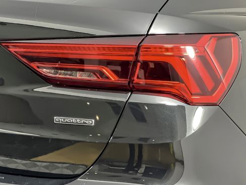 Used 2025 Audi Q3 2.0T Premium w/ Convenience Package image 25