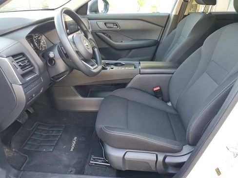 Certified 2024 Nissan Rogue S FWD image 16