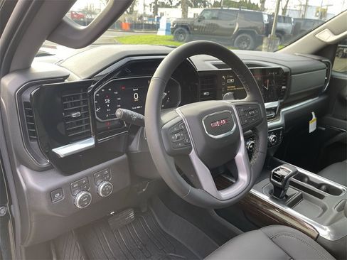 New 2026 GMC Sierra 1500 Elevation w/ Elevation Premium Package image 10